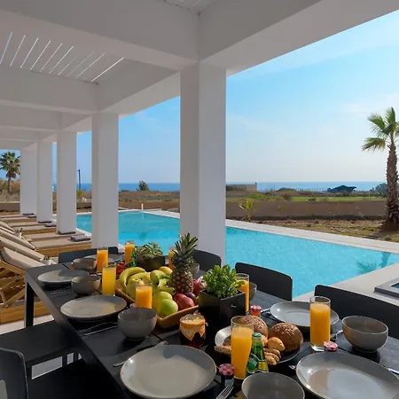 Seashell Villa *